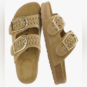 Brand new in box Cushionaire leather sandals